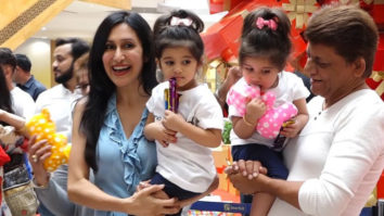 Special Christmas Celebration with Teejay Sidhu and her Twins Bella-Vienna