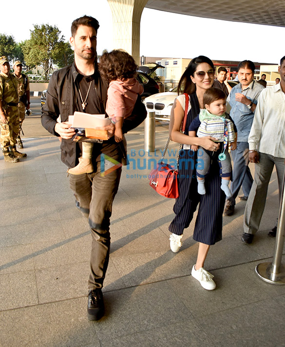 sunny leone anil kapoor and arjun kapoor snapped at the airport 1