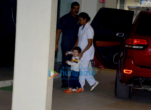 taimur ali khan snapped in bandra 4 15