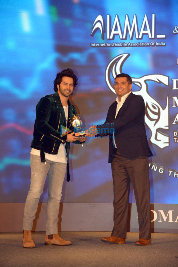 Varun Dhawan graces the Digital Marketers’ Awards