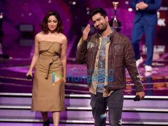 Vicky Kaushal and Yami Gautam snapped on sets of the reality show Love Me India grand finale