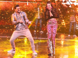 WATCH: Sara Ali Khan can’t stop giggling while dancing to the tunes of dad Saif Ali Khan’s ‘Ole Ole’ with Ranveer Singh