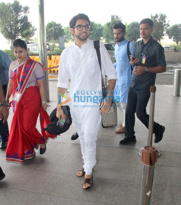 yami gautam kajal aggarwal jimmy sheirgill and others snapped at the airport 5