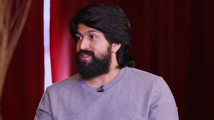 Yash: “Shah Rukh Khan is SUPERSTAR, He is very big. I have to…”