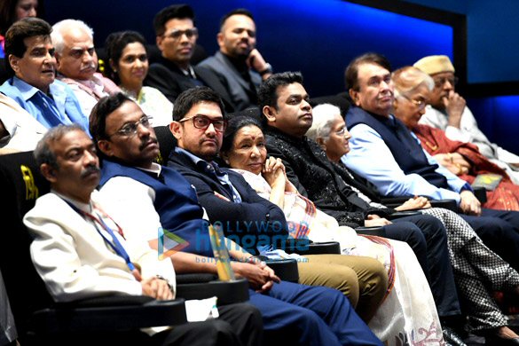 aamir khan rohit shetty aanand l rai subhash ghai and others meet sports minister rajyavardhan rathore 1 2