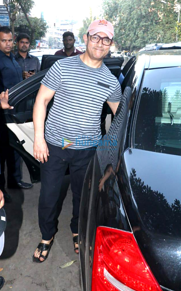 aamir khan snapped in bandra 6 2