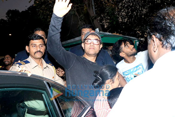 aamir khan spotted in bandr 2