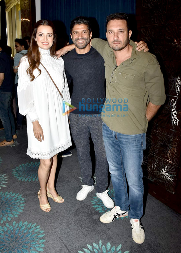 amitabh bachchan farhan akhtar dia mirza and radhika apte snapped at boman iranis production house launch in mumbai 6