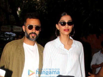 Anil kapoor, Sonam Kapoor Ahuja and Anand Ahuja snapped in Bandra