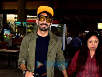 Anupam Kher, Aparikshit Khurana and family snapped at the airport