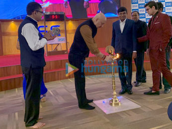 Anupam Kher rings the bell to open stock market to promote his film 'The Accidental Prime Minister'