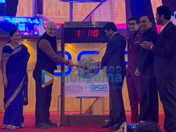 Anupam Kher rings the bell to open stock market to promote his film 'The Accidental Prime Minister'