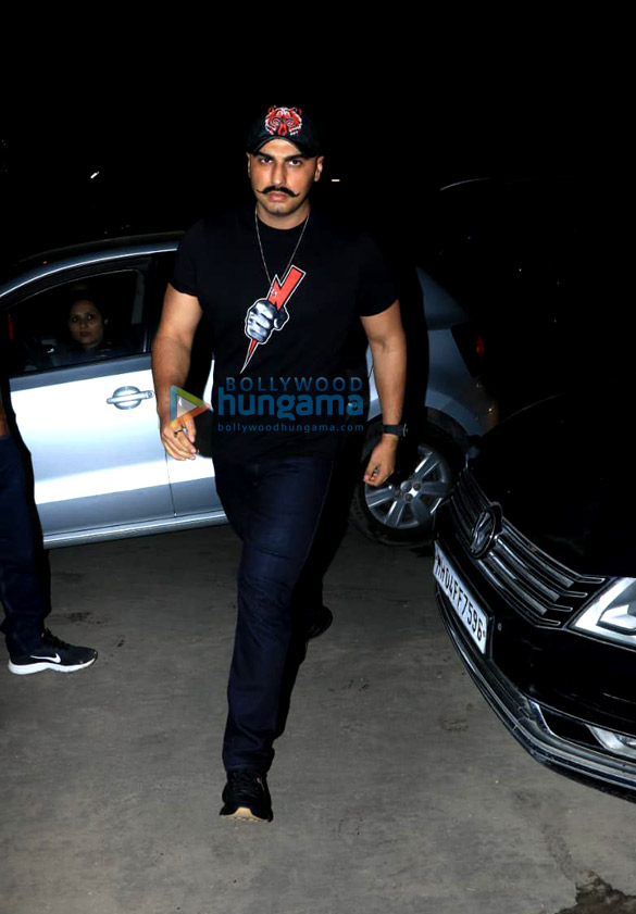 arjun kapoor abhay deol and others spotted at soho house in juhu 1