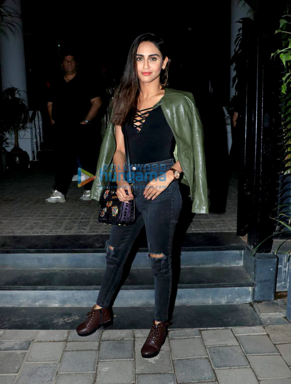 arjun kapoor abhay deol and others spotted at soho house in juhu 3
