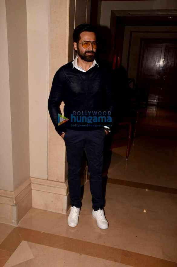 emraan hashmi and aditya thackeray grace the cheat india press meet 4