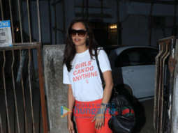 Esha Gupta spotted at a salon in Juhu