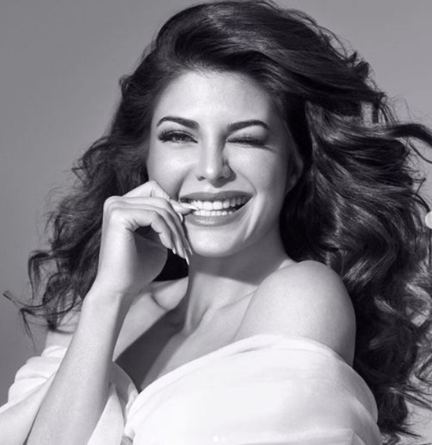 Jacqueline Fernandez becomes the first Bollywood celeb to endorse the international brand Huda Beauty