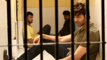 Movie Wallpapers Of The Movie Pati Patni Aur Woh