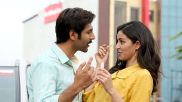 Movie Wallpapers Of The Movie Pati Patni Aur Woh