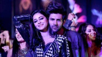 Movie Wallpapers Of Pati Patni Aur Woh