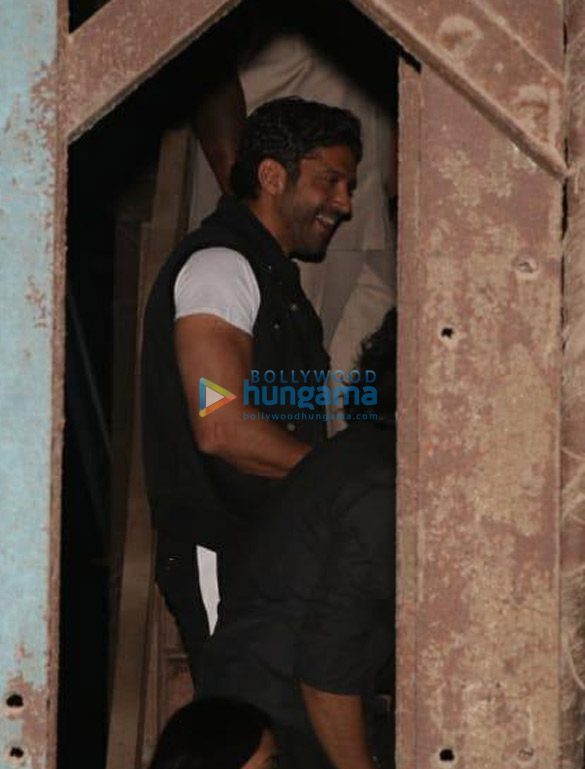 ranveer singh farhan akhtar alia bhatt divine naezy and others snapped at gully boy music launch 5