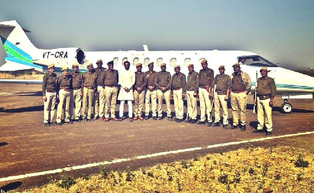 Ranveer Singh and Deepika Padukone come a long way after Padmavaat THREATS, to get a GRAND WELCOME in Rajasthan Ranveer Singh and Deepika Padukone come a long way after Padmavaat THREATS, to get a GRAND WELCOME in Rajasthan