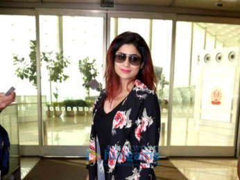 Raveena Tandon, Sophie Choudry and others snapped at the airport