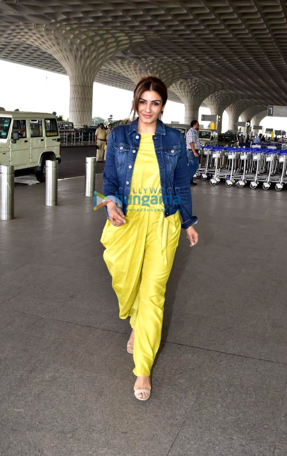 Raveena Tandon, Sophie Choudry and others snapped at the airport