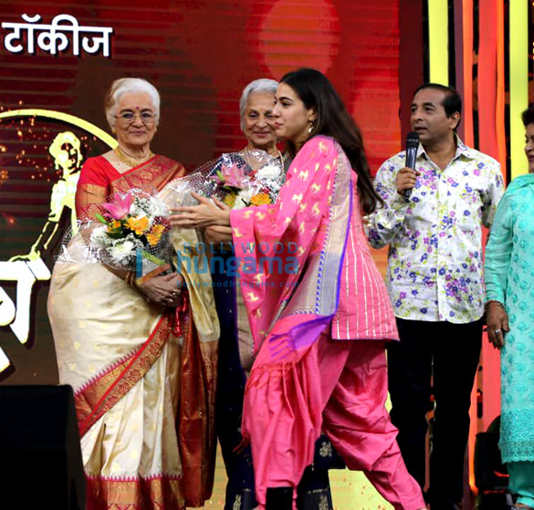 sara ali khan kangana ranaut rekha and others grace the maharashtra ceremony 2
