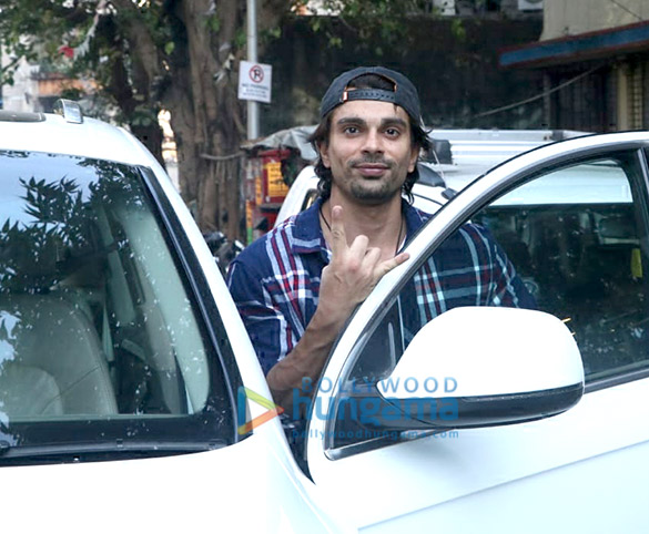sharman joshi and karan singh grover spotte 4