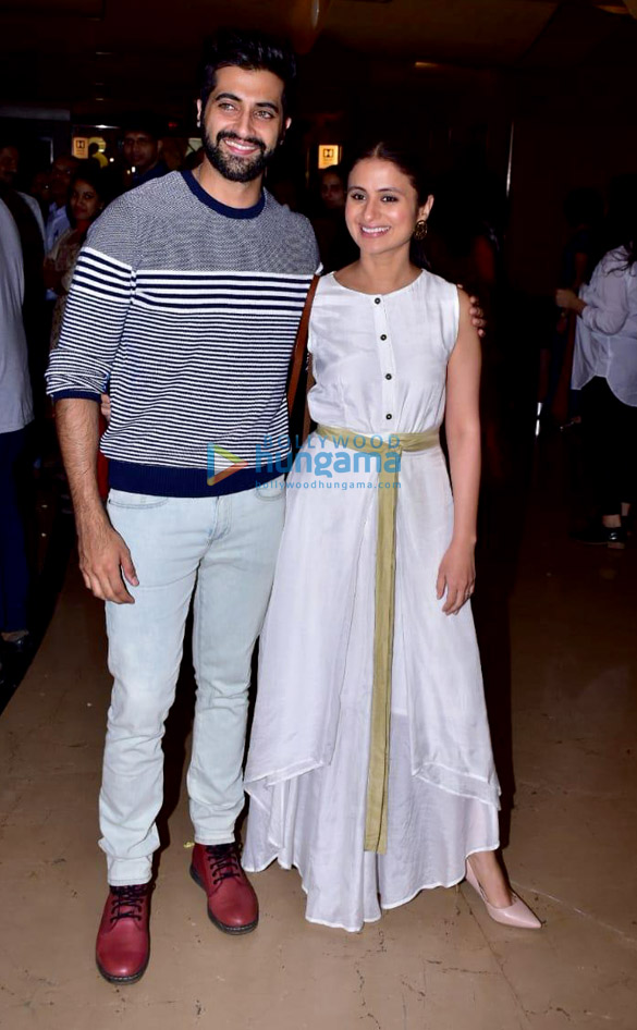 shraddha kapoor shakti kapoor siddhant kapoor and others snapped at bombairiya screening 8