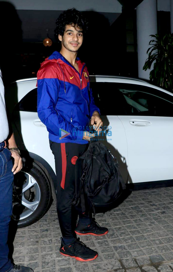 suhana khan gauri khan shahid kapoor ishaan khatter and others snapped at soho house juhu 4