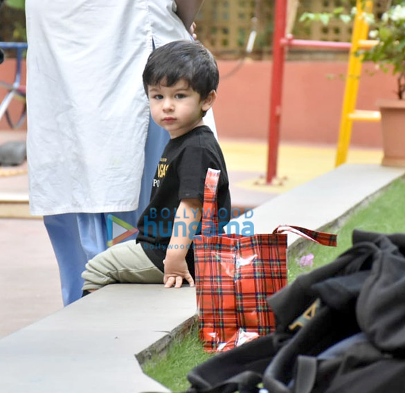 taimur ali khan spotted at his play school in bandra 3