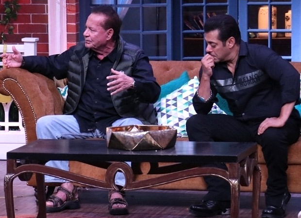 The Kapil Sharma Show - Salim Khan DISCLOSES that Salman Khan and his brothers passed exams with leaked papers