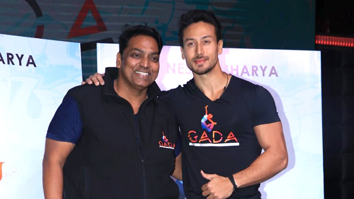 Tiger Shroff and Ganesh Acharya snapped at the launch of Ganesh Acharya Dance Academy at Ratnagiri Hotel, Dindoshi, Goregaon East Part 2