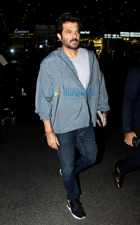 urvashi rautela kangana ranaut and others snapped at the airport 3