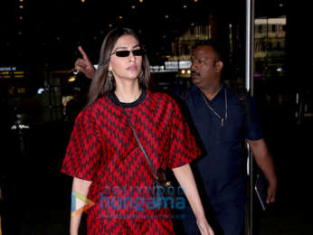 Varun Dhawan, Alia Bhatt and Sonam Kapoor Ahuja snapped at the airport