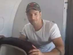Varun Dhawan takes to Twitter to announce the beginning of #3 (watch video)