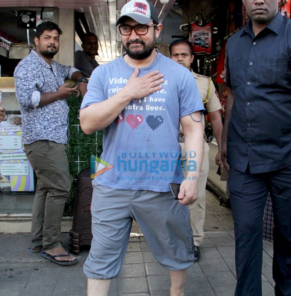 aamir khan snapped at a spa 3 2