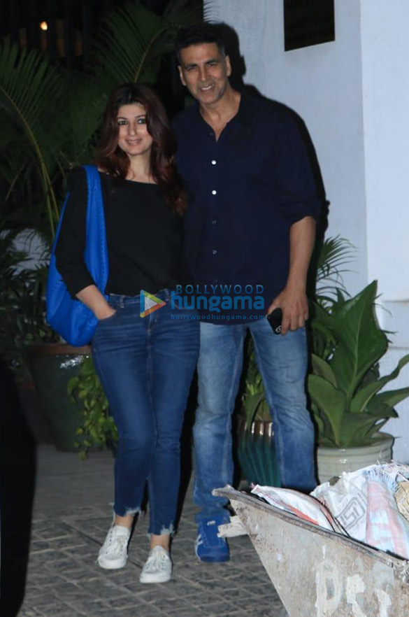 akshay kumar and twinkle khanna snapped at soho house juhu 3 2