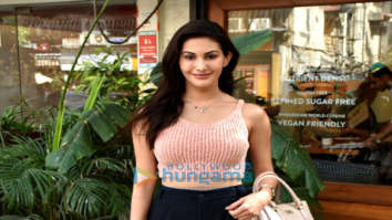 Amyra Dastur snapped at Sequel Cafe in Bandra