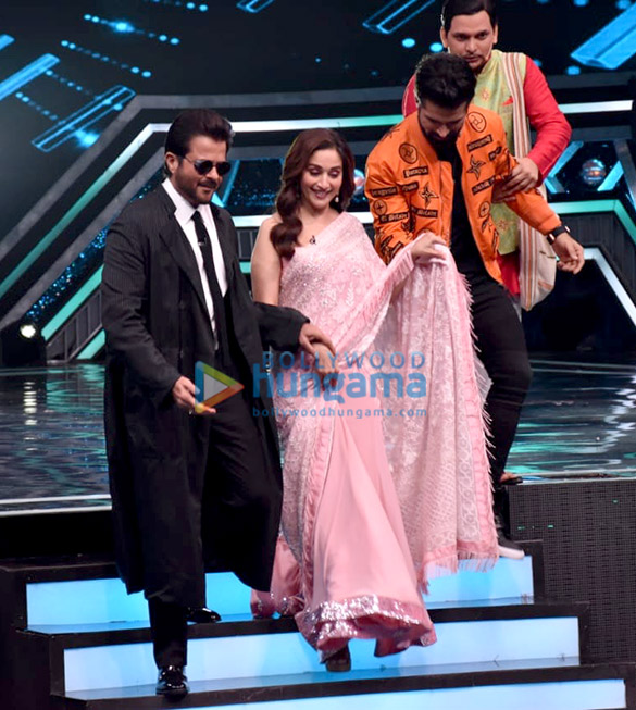 anil kapoor and madhuri dixit snapped promoting total dhamaal on sets of super dancer chapter 3 3