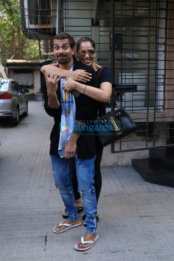 Bipasha Basu and Karan Singh Grover spotted in Juhu Bipasha Basu and Karan Singh Grover spotted in Juhu
