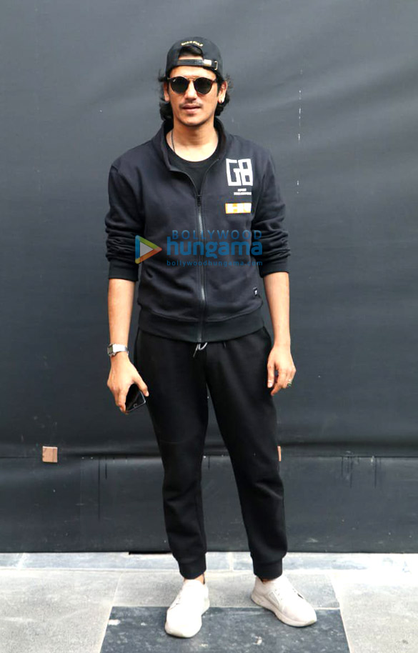 cast of gully boy snapped at pvr lower parel 7