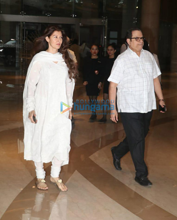 celebs attend ranjana phadnis prayer meet at jw marriott 001 3
