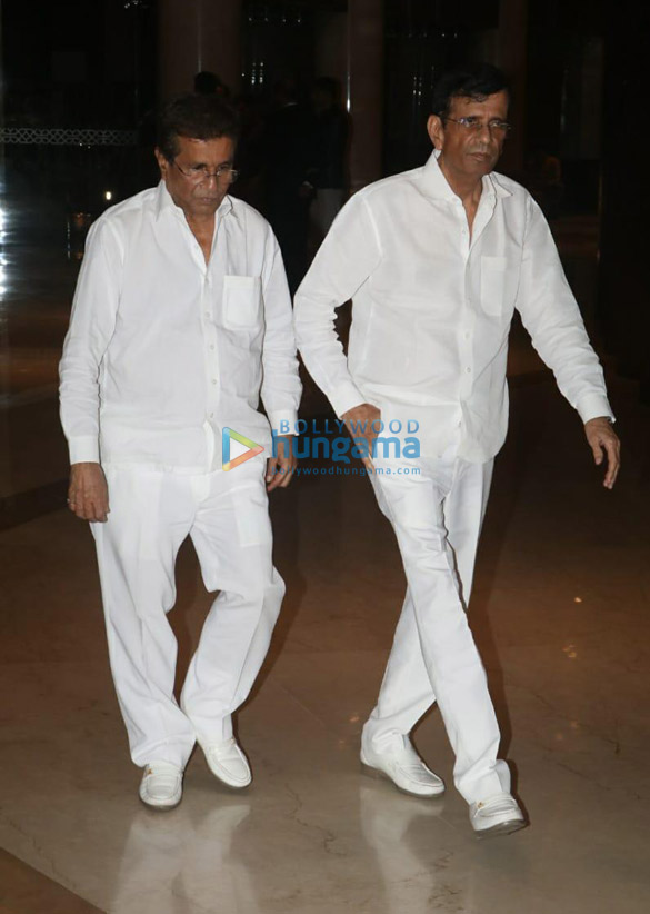 celebs attend ranjana phadnis prayer meet at jw marriott 001 4