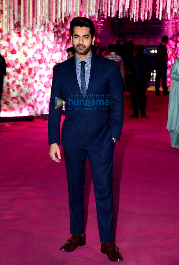 celebs grace azhar moranis wedding reception 12