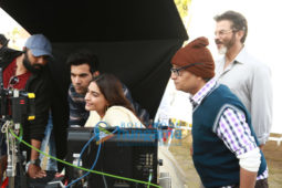 on the sets of the movie Ek Ladki Ko Dekha Toh Aisa Laga
