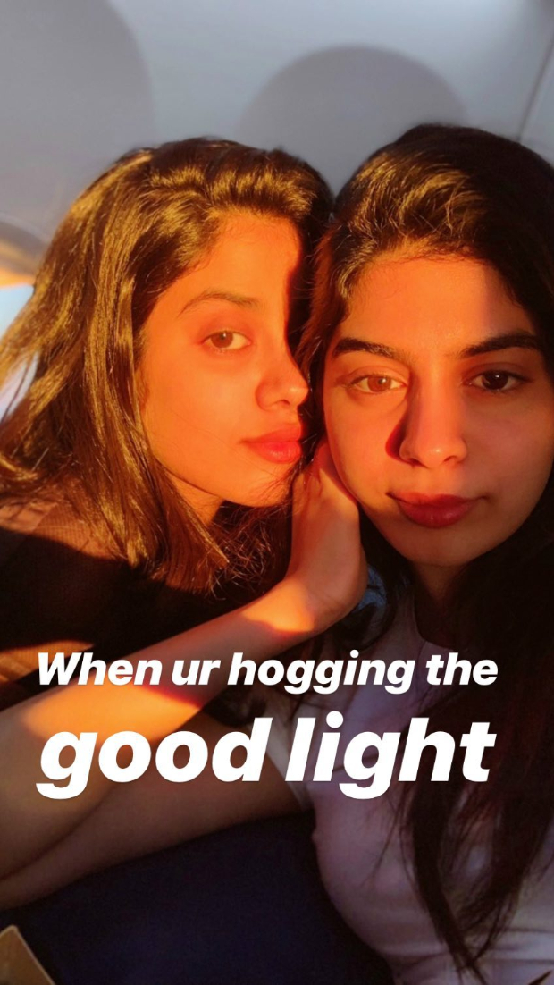 Janhvi Kapoor shows that even stars struggle with their ‘candids’