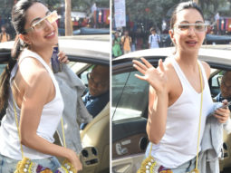 Kiara Advani Spotted at Bastian, Bandra